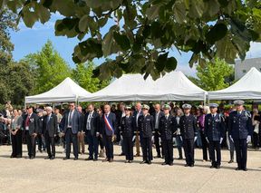 Cérémonie de commémoration de la Victoire du 8 mai 1945 place Bernard Roumégoux à Gradignan