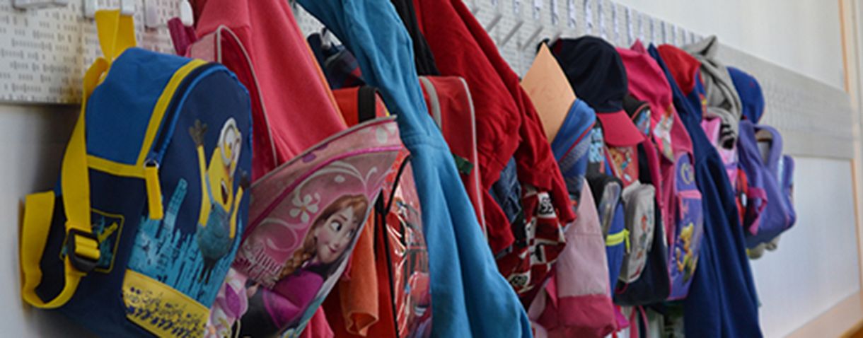 Photo : cartables d'écoliers