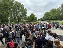 apéritif adultes / enfants à Cayac - Agrandir l'image, .JPG 1,7 Mo (fenêtre modale)